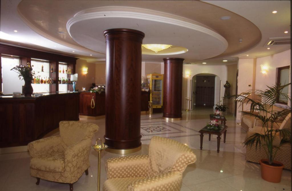Hotel Di Cosmo San Giovanni Rotondo Eksteriør billede