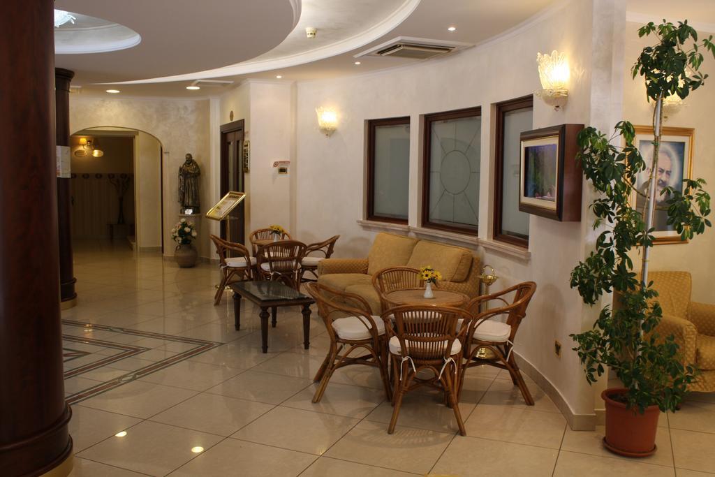 Hotel Di Cosmo San Giovanni Rotondo Eksteriør billede