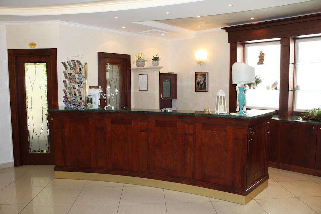 Hotel Di Cosmo San Giovanni Rotondo Eksteriør billede